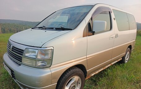 Nissan Elgrand I, 1998 год, 590 000 рублей, 14 фотография