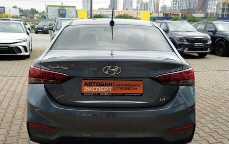 Hyundai Solaris II рестайлинг, 2019 год, 1 050 000 рублей, 5 фотография