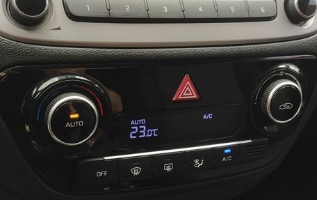 Hyundai Solaris II рестайлинг, 2019 год, 1 050 000 рублей, 14 фотография