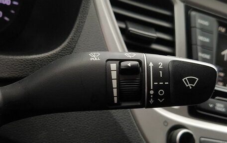 Hyundai Solaris II рестайлинг, 2019 год, 1 050 000 рублей, 11 фотография