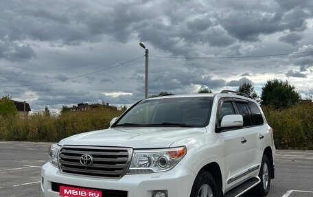 Toyota Land Cruiser 200, 2013 год, 3 350 000 рублей, 1 фотография