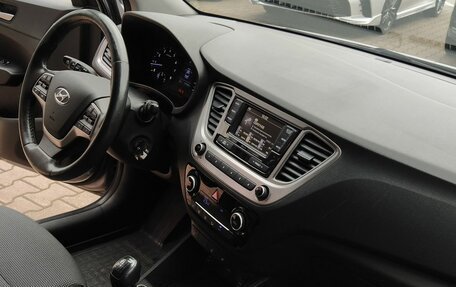 Hyundai Solaris II рестайлинг, 2019 год, 1 050 000 рублей, 19 фотография