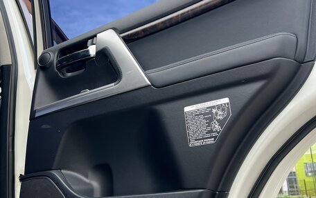 Toyota Land Cruiser 200, 2013 год, 3 350 000 рублей, 31 фотография