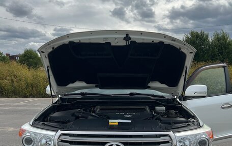 Toyota Land Cruiser 200, 2013 год, 3 350 000 рублей, 27 фотография