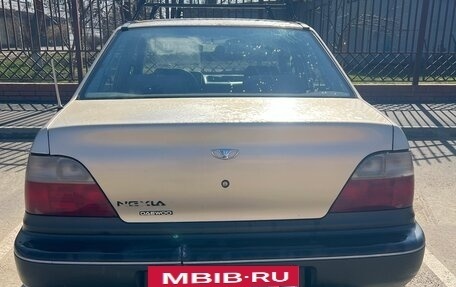 Daewoo Nexia I рестайлинг, 1997 год, 145 000 рублей, 3 фотография