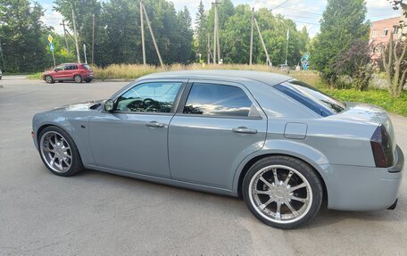 Chrysler 300C II, 2006 год, 900 000 рублей, 5 фотография