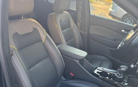 Chevrolet Trax, 2023 год, 1 950 000 рублей, 12 фотография