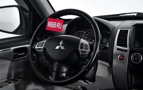 Mitsubishi Pajero Sport II рестайлинг, 2014 год, 1 665 000 рублей, 16 фотография