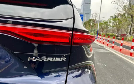 Toyota Harrier, 2022 год, 3 885 300 рублей, 9 фотография