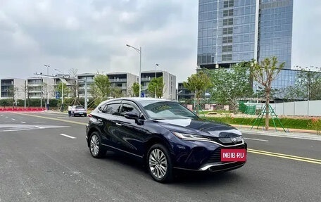 Toyota Harrier, 2022 год, 3 885 300 рублей, 5 фотография