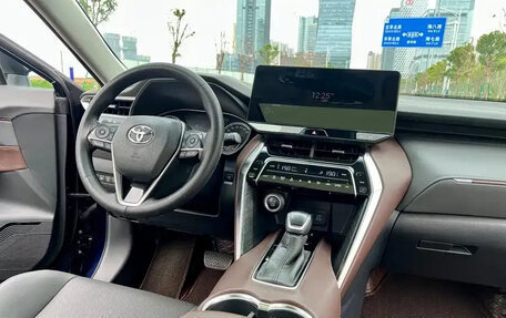 Toyota Harrier, 2022 год, 3 885 300 рублей, 16 фотография