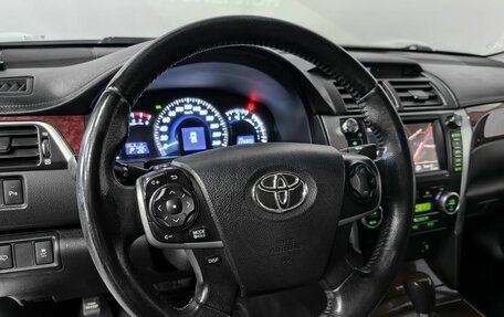 Toyota Camry, 2013 год, 1 920 000 рублей, 12 фотография