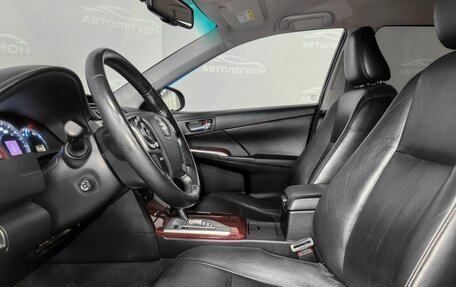 Toyota Camry, 2013 год, 1 920 000 рублей, 10 фотография
