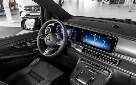 Mercedes-Benz V-Класс, 2026 год, 14 111 000 рублей, 16 фотография