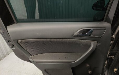 Skoda Yeti I рестайлинг, 2010 год, 670 000 рублей, 15 фотография