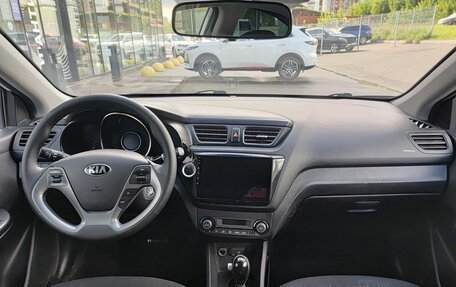 KIA Rio III рестайлинг, 2015 год, 870 000 рублей, 17 фотография