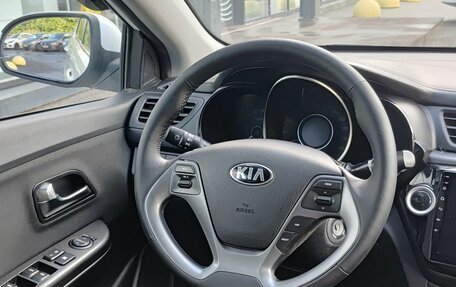 KIA Rio III рестайлинг, 2015 год, 870 000 рублей, 23 фотография