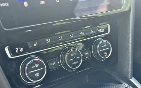 Volkswagen Passat B8 рестайлинг, 2020 год, 2 310 000 рублей, 10 фотография