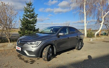 Renault Arkana I, 2021 год, 1 590 000 рублей, 2 фотография