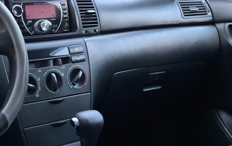 Toyota Corolla, 2004 год, 490 000 рублей, 13 фотография