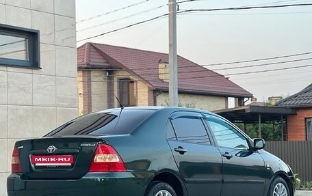 Toyota Corolla, 2004 год, 490 000 рублей, 3 фотография