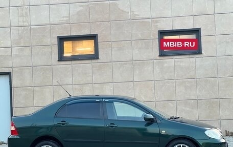 Toyota Corolla, 2004 год, 490 000 рублей, 2 фотография