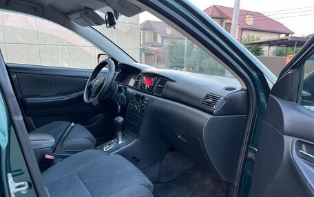 Toyota Corolla, 2004 год, 490 000 рублей, 16 фотография