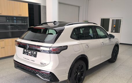 Volkswagen Tiguan, 2026 год, 4 900 000 рублей, 2 фотография