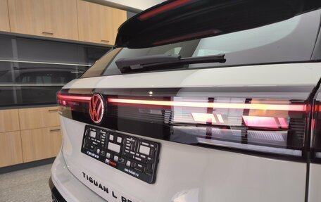 Volkswagen Tiguan, 2026 год, 4 900 000 рублей, 9 фотография