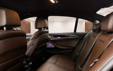 BMW 5 серия, 2019 год, 5 500 000 рублей, 6 фотография
