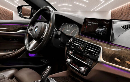 BMW 5 серия, 2019 год, 5 500 000 рублей, 4 фотография