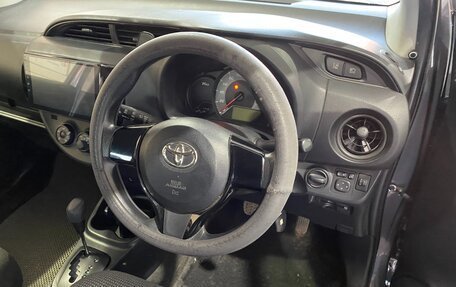 Toyota Vitz, 2019 год, 990 000 рублей, 10 фотография