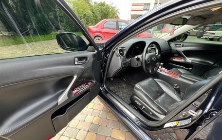 Lexus IS II рестайлинг 2, 2008 год, 1 315 000 рублей, 9 фотография