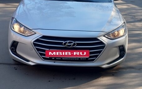 Hyundai Elantra VI рестайлинг, 2018 год, 1 400 000 рублей, 5 фотография
