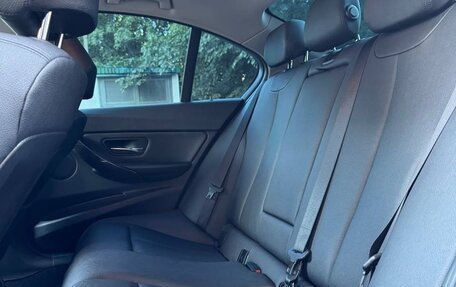 BMW 3 серия, 2013 год, 1 800 000 рублей, 34 фотография