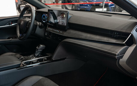 Toyota Camry, 2025 год, 4 690 000 рублей, 19 фотография