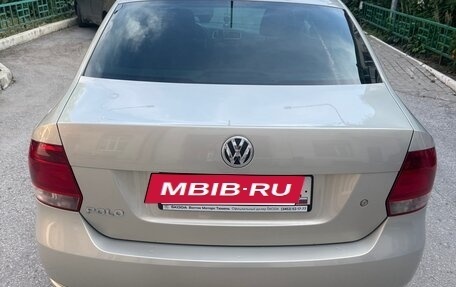 Volkswagen Polo VI (EU Market), 2014 год, 720 000 рублей, 2 фотография