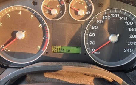 Ford Focus II рестайлинг, 2005 год, 400 000 рублей, 12 фотография