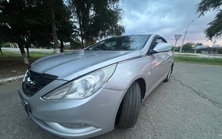 Hyundai Sonata VI, 2010 год, 649 000 рублей, 5 фотография