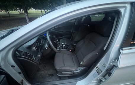 Hyundai Sonata VI, 2010 год, 649 000 рублей, 15 фотография