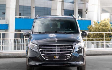 Mercedes-Benz V-Класс, 2026 год, 14 690 000 рублей, 2 фотография
