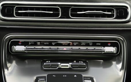 Mercedes-Benz V-Класс, 2026 год, 14 690 000 рублей, 24 фотография