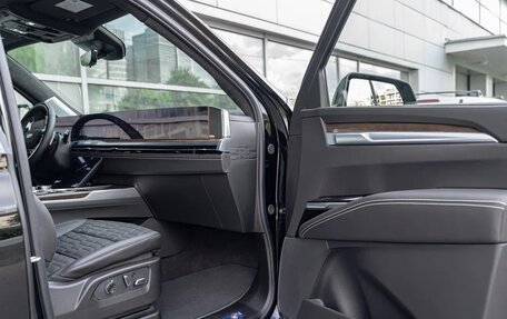 Cadillac Escalade V, 2026 год, 20 990 000 рублей, 14 фотография