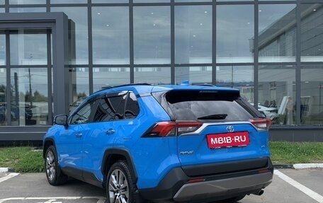 Toyota RAV4, 2020 год, 3 999 000 рублей, 6 фотография