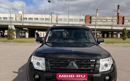Mitsubishi Pajero IV, 2013 год, 2 600 000 рублей, 5 фотография
