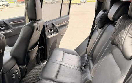 Mitsubishi Pajero IV, 2013 год, 2 600 000 рублей, 14 фотография