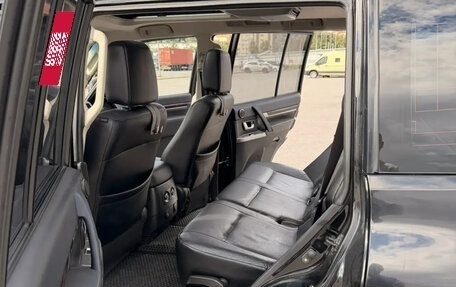 Mitsubishi Pajero IV, 2013 год, 2 600 000 рублей, 22 фотография