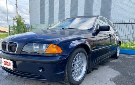 BMW 3 серия, 1998 год, 530 000 рублей, 1 фотография