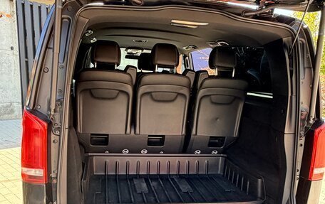 Mercedes-Benz V-Класс, 2016 год, 3 290 000 рублей, 15 фотография