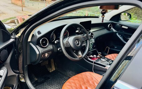 Mercedes-Benz C-Класс, 2017 год, 1 990 000 рублей, 2 фотография